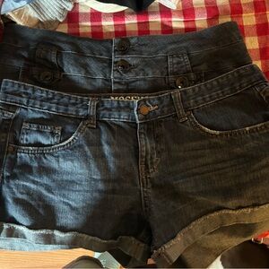 Two pair Women’s Shorts